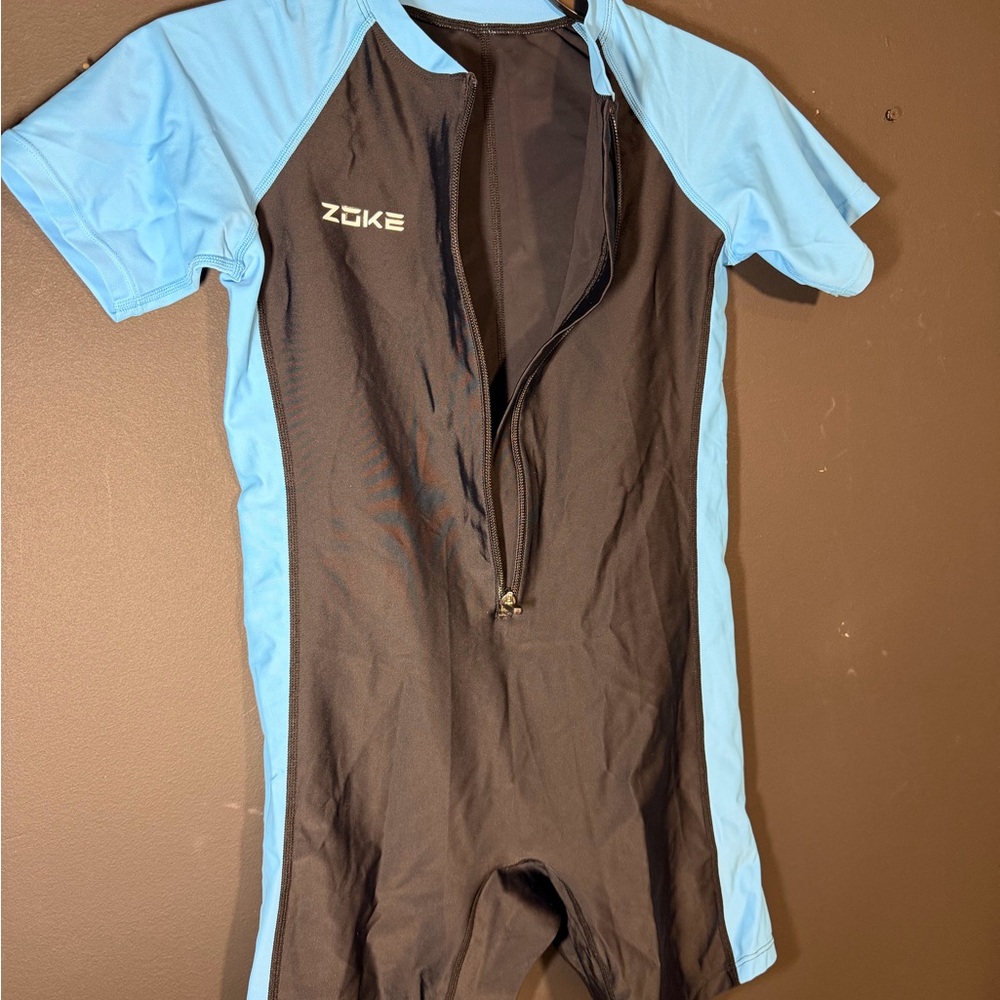 One Piece Youth SunProtector Swimsuit - Picture 4 of 6